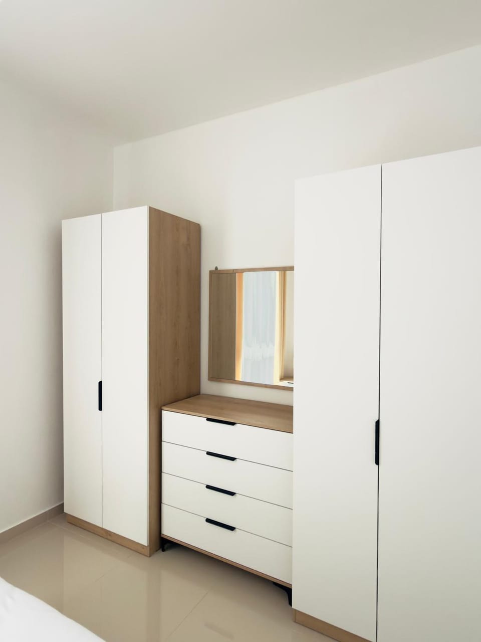 Bedroom, wardrobe