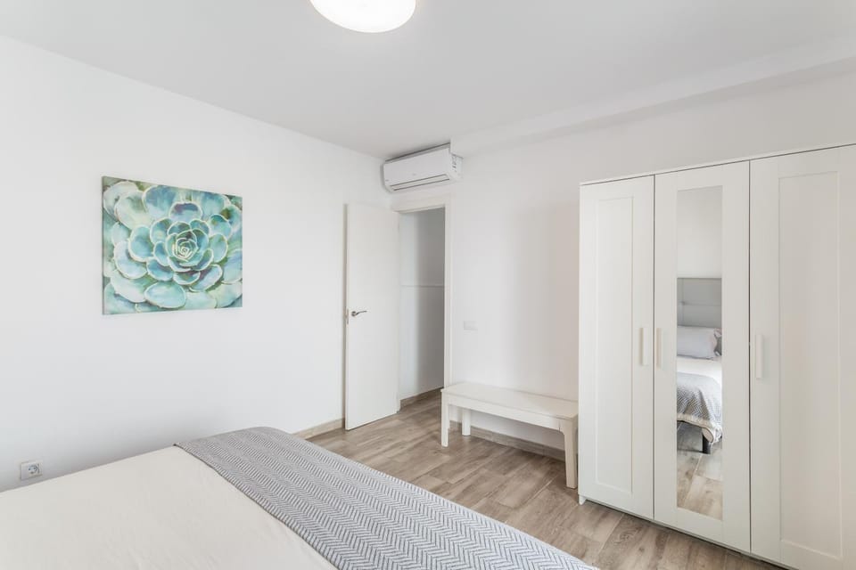Living room, Bedroom