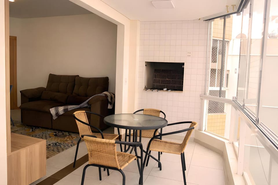 BBQ facilities, Balcony/Terrace, Living room