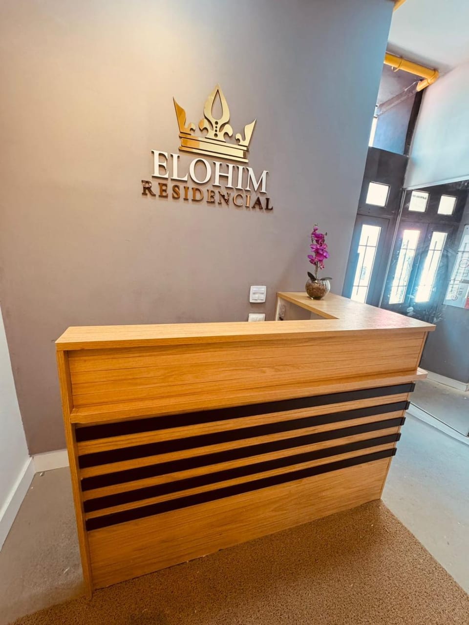 Property building, Restaurant/places to eat, Property logo or sign, Lobby or reception, internet, air conditioner