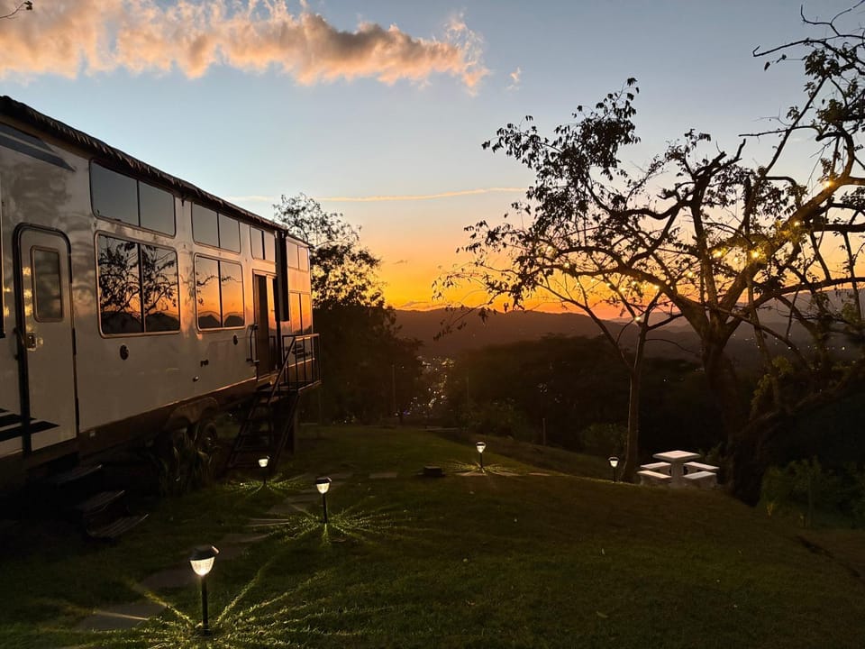 Villa Sura Campground/ 
RV Resort in San José Province