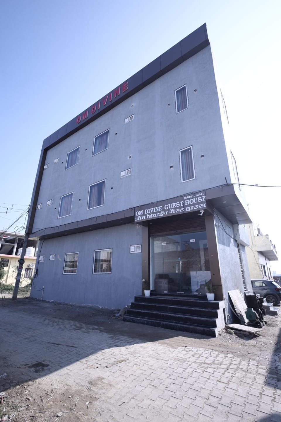Om divine hotel Hotel in Uttar Pradesh