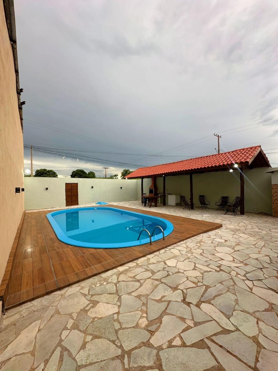 Swimming pool