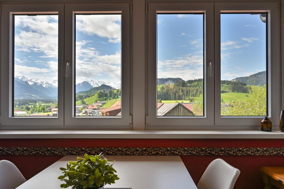 Wohnung Gipfelsicht - mit Sommer Bergbahn unlimited Apartment in Sonthofen