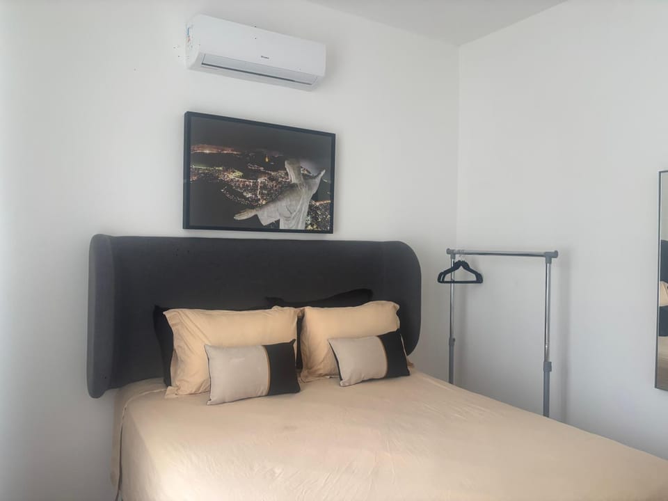Copacabana 1 Block Beach Apartament Apartment in Rio de Janeiro