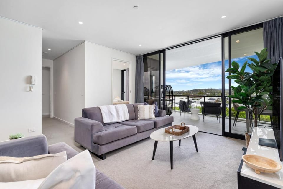 Magnoli Views Palm Beach Apartment in Palm Beach