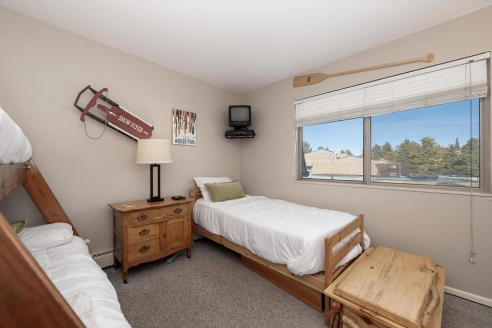 Comfortable Mountain Getaway near Winter Park House in Fraser