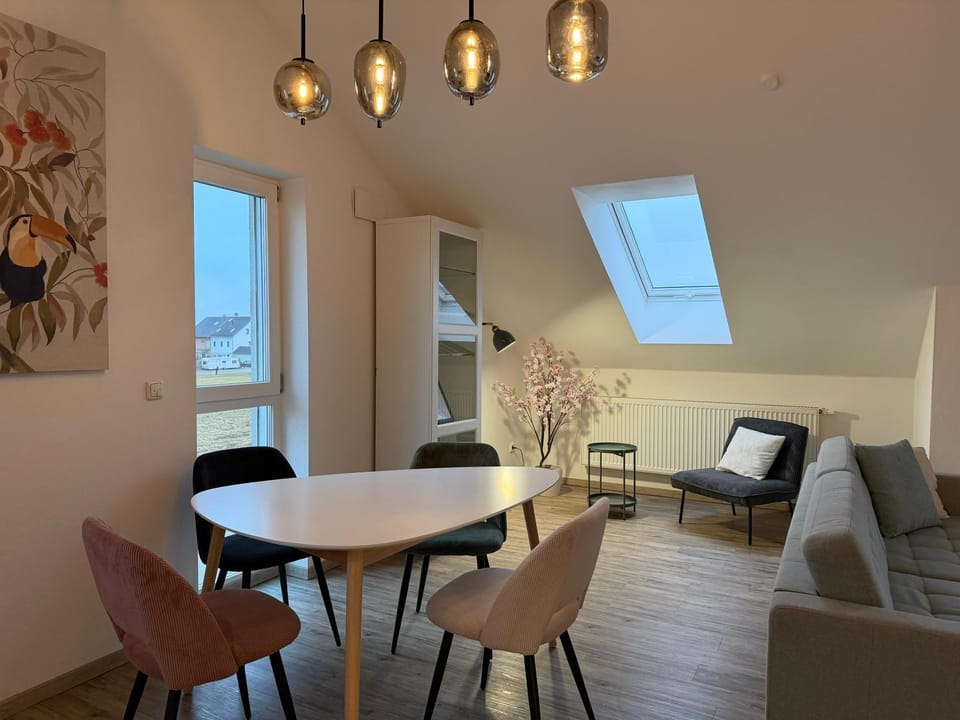 Living room, Seating area, Dining area