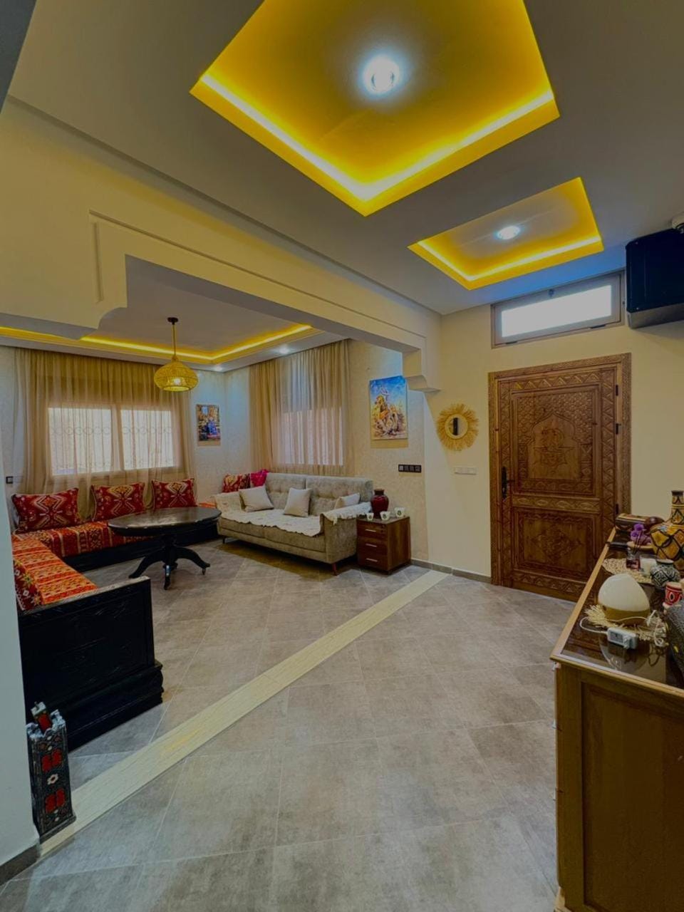 TV and multimedia, Living room, Photo of the whole room, Seating area