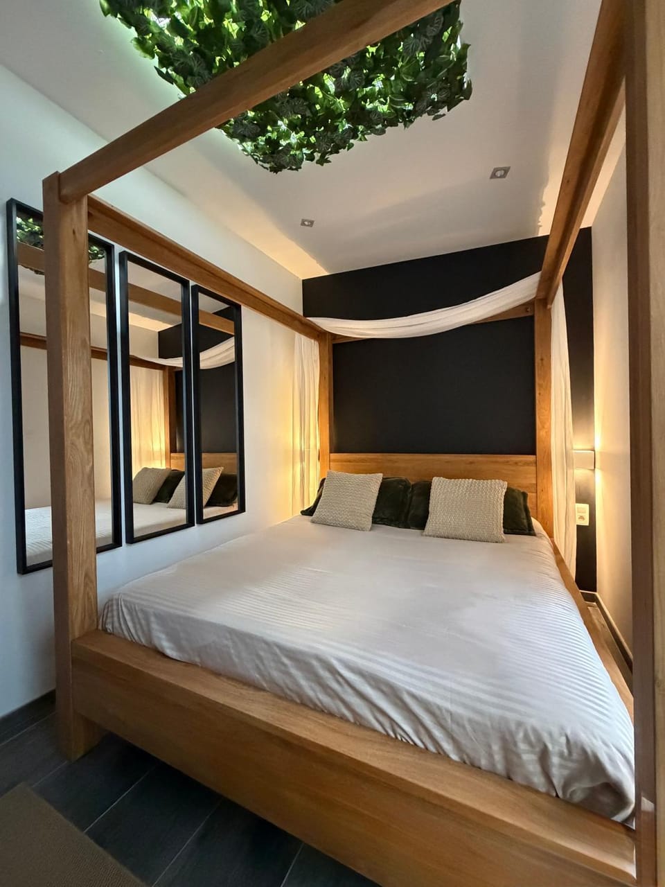 Charnel - Suite Bali Bed and Breakfast in Liège