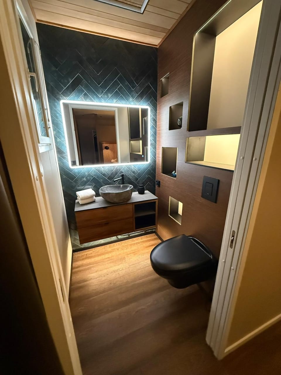 Toilet, Bathroom