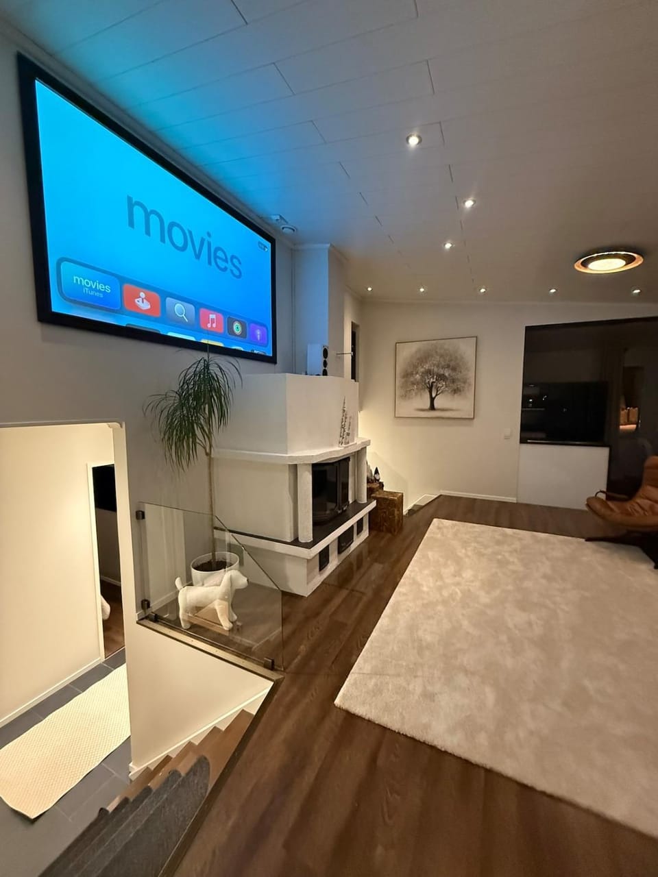 TV and multimedia, Living room, Seating area