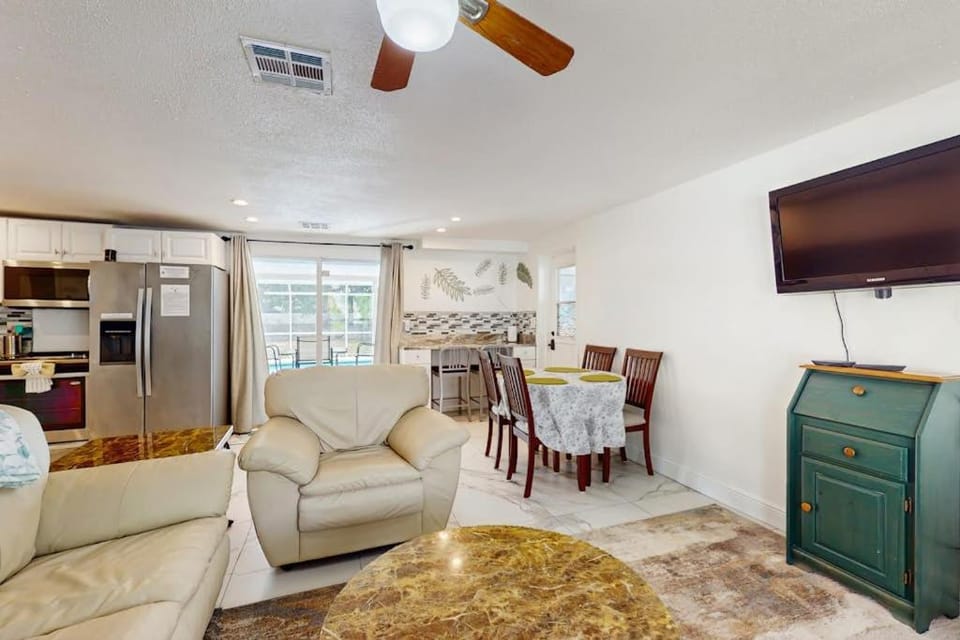 Sunshine Charm House in Port Charlotte