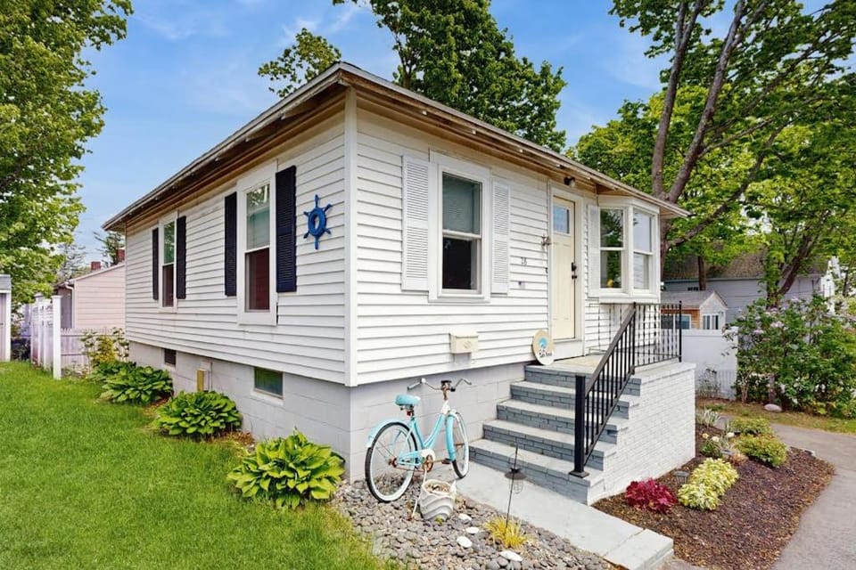 Salt & Petal House in Old Orchard Beach