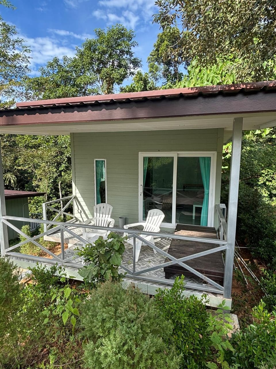 Property building, Patio, Spring, Day, Garden, View (from property/room), Balcony/Terrace, Garden view
