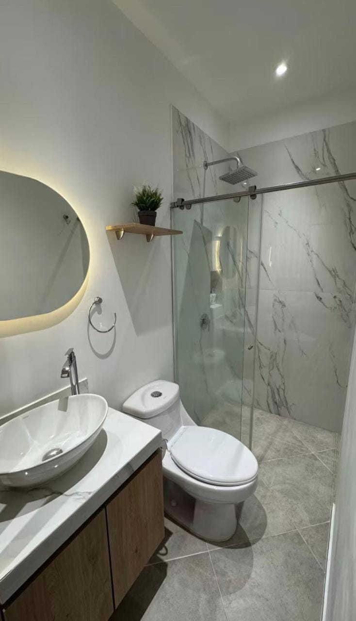 Aparta estudio Luxury Apartment in Cali