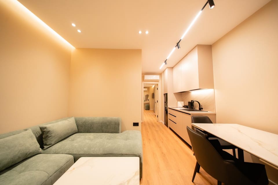 Kitchen or kitchenette, Living room, oven, stove
