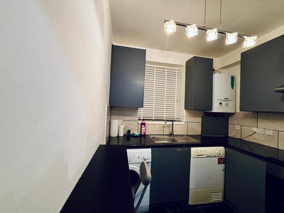 Emerald Room - shared bathroom Vacation rental in London
