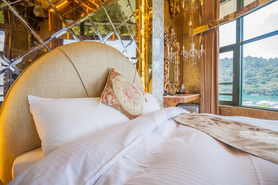 Shuian Lakeside Hotel Bed and Breakfast in Taiwan, Province of China