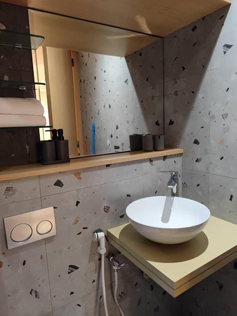 Studio Gironde Apartment in Casablanca