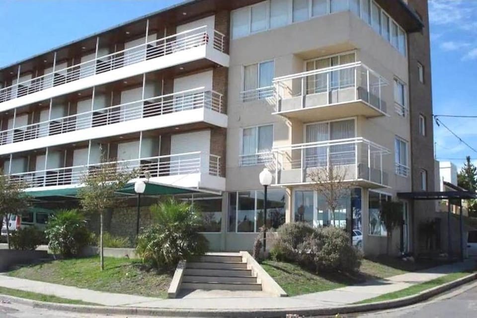 Edificio Colina 1 Apartment in Victoria