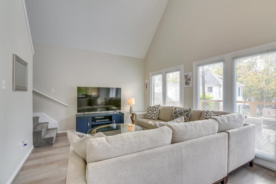 1 Mi to Rice! Pet-Friendly, Modern Apt in Houston Apartment in Harris County
