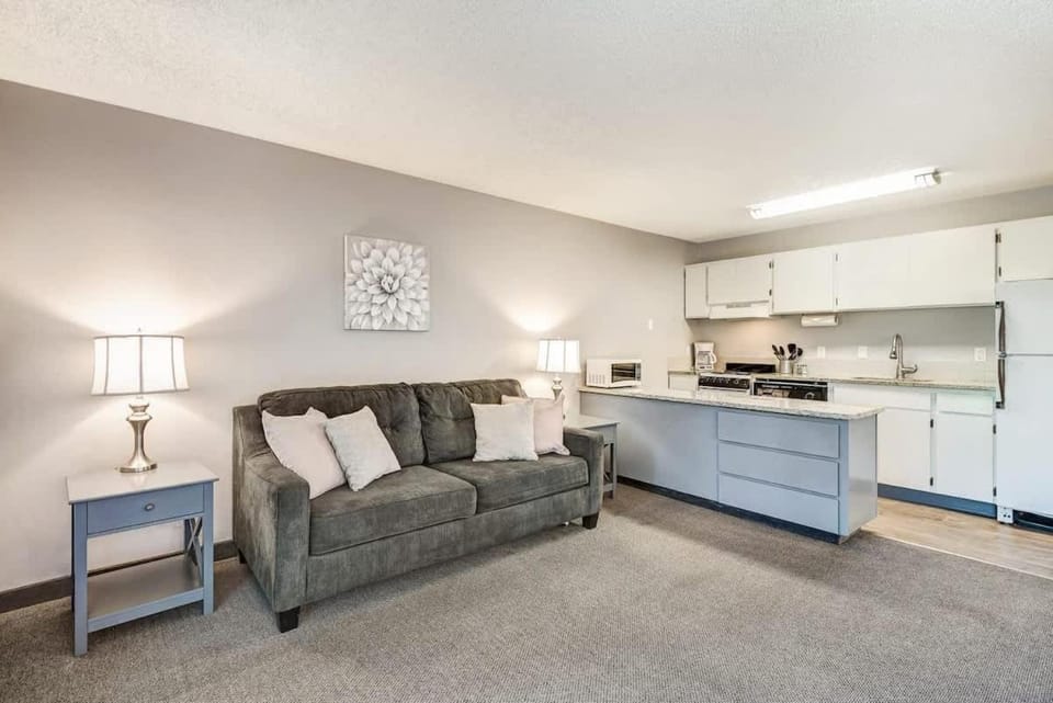 Riverfront Condo Next to Park and Downtown Bend House in Bend