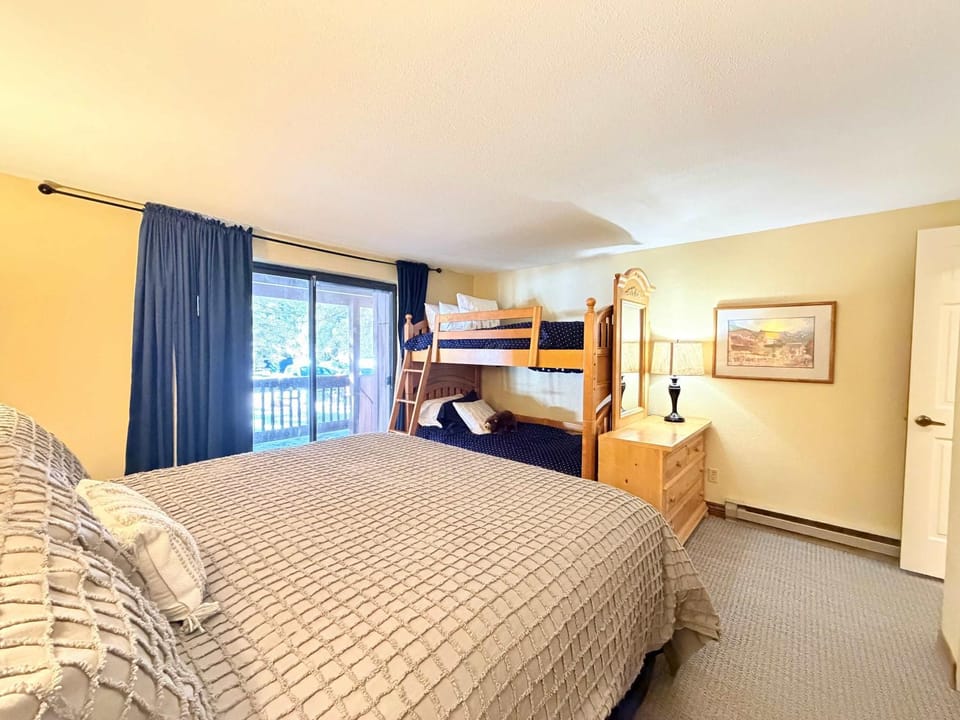 East Vail Getaway Steps from Ski Shuttle & Creek House in Vail