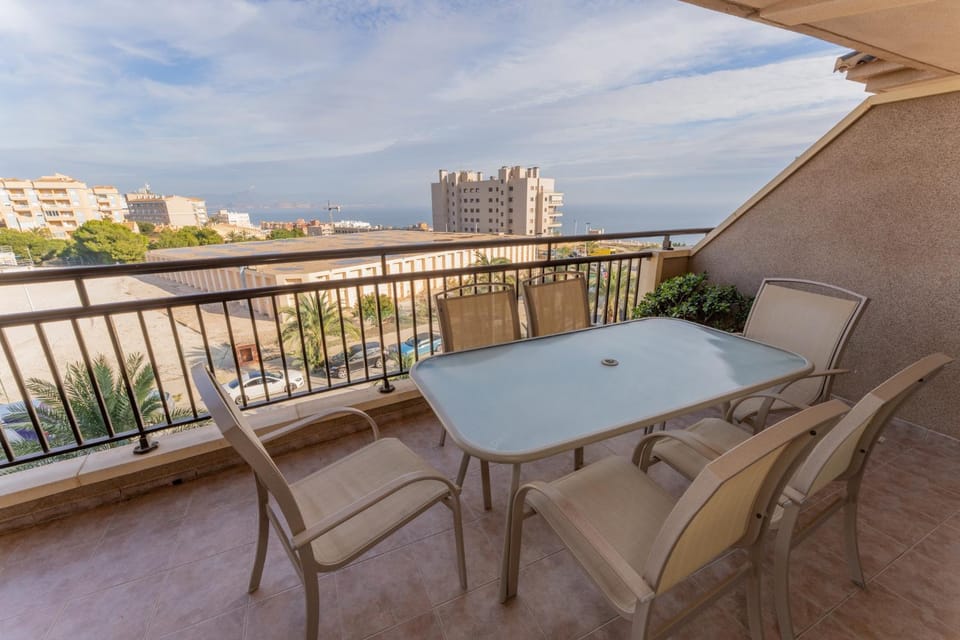 View (from property/room), Balcony/Terrace, Sea view