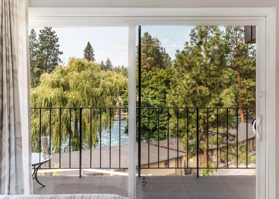 Riverfront Condo-No Better Place in Bend House in Bend