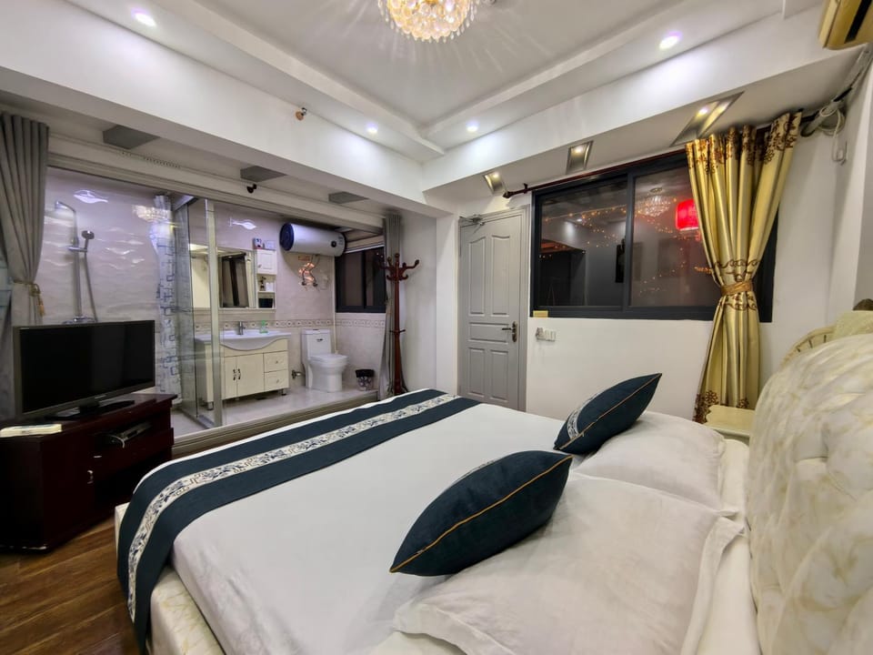 西塘明清雕花大院尊闻堂百寿厅庭院民宿 Hotel in Suzhou