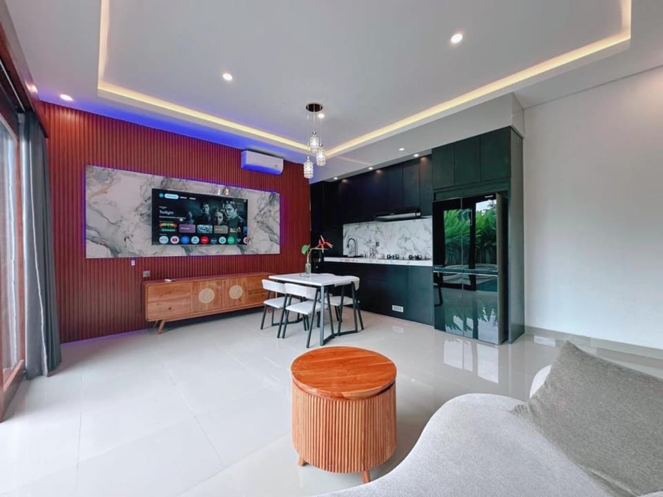 Dewaloka Villa by Best Living Villa in Sukawati