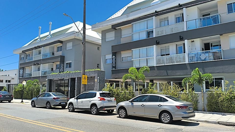 Apartamento luxo próximo ao mar dos Ingleses Apartment in Florianopolis