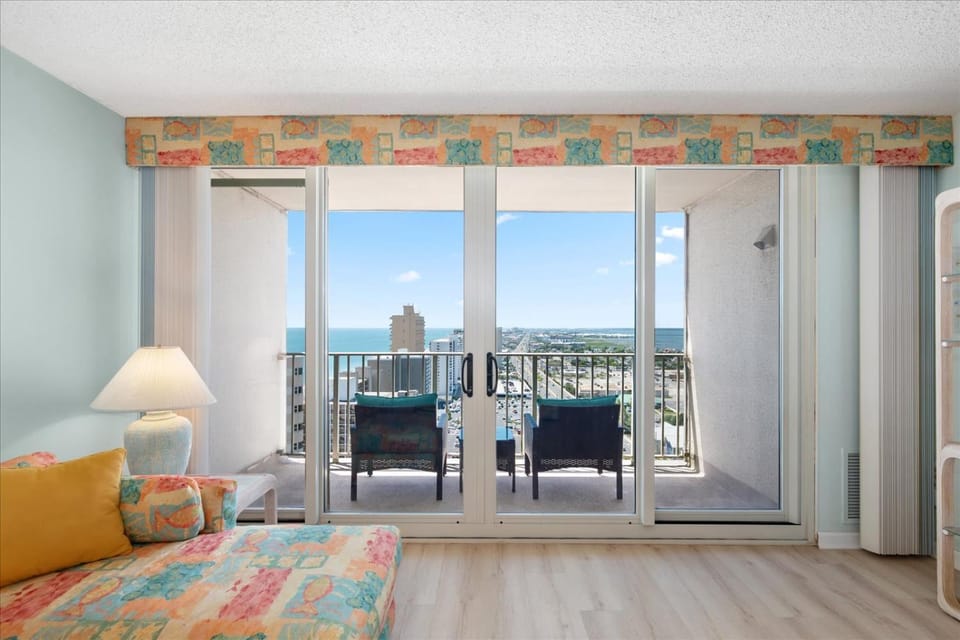 Beautiful 2 Bedroom Quay Condo with Linen Service! House in Ocean City