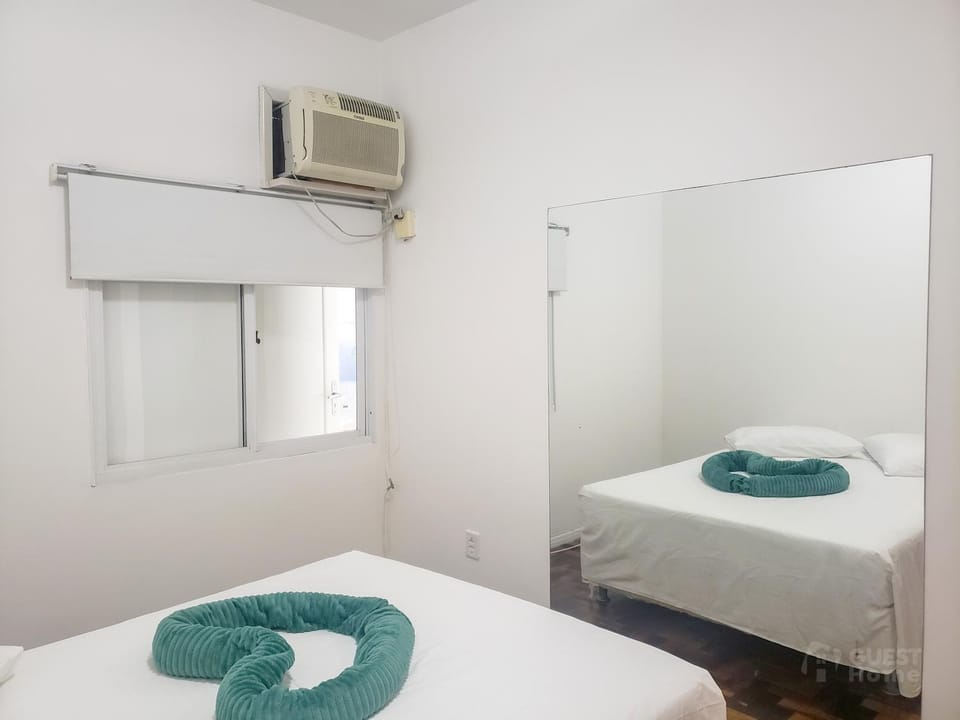 Bed, Bedroom, air conditioner, air conditioner