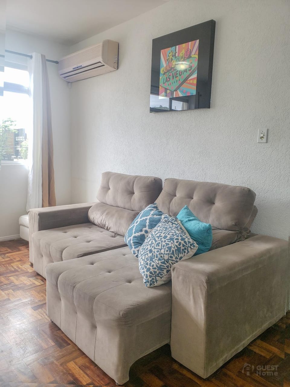 Communal lounge/ TV room, Living room, air conditioner, air conditioner