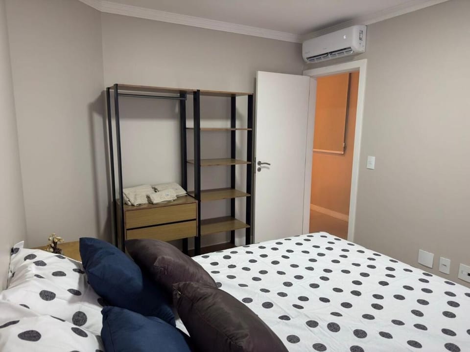Bed, Photo of the whole room, air conditioner