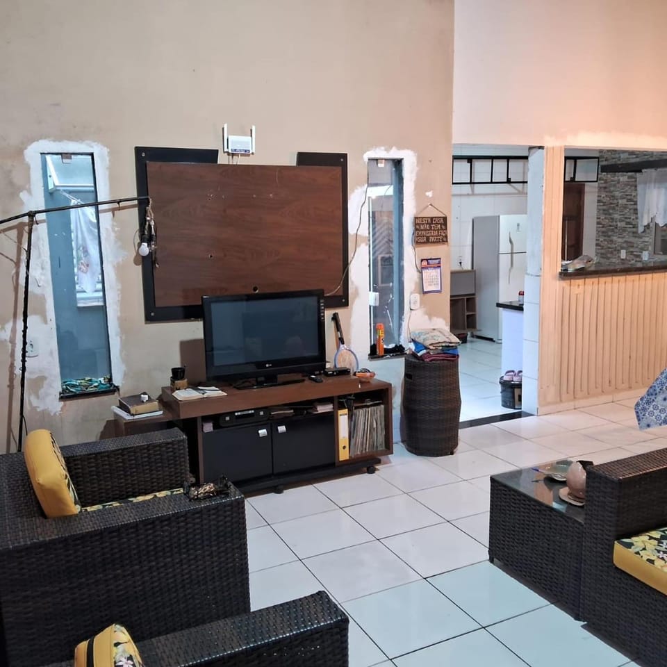 Communal lounge/ TV room, TV and multimedia, Living room