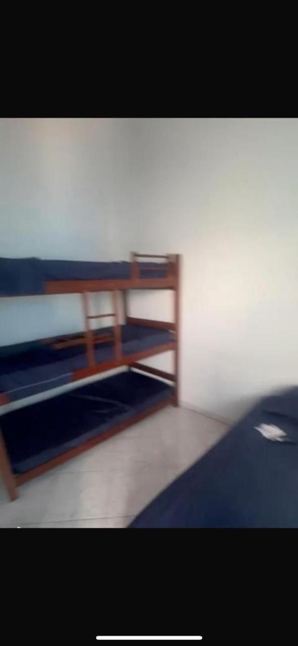 Cantinho dos netos-suites próximo ao Sesc em Bertioga Hostel in Bertioga
