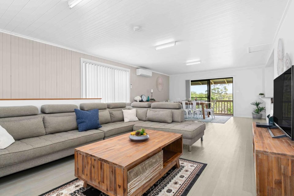 The Hide at Forty Five by Experience Jervis Bay Apartment in Huskisson