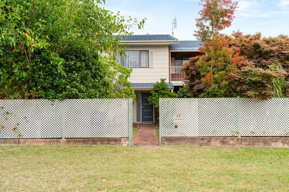 The Hide at Forty Five by Experience Jervis Bay Apartment in Huskisson