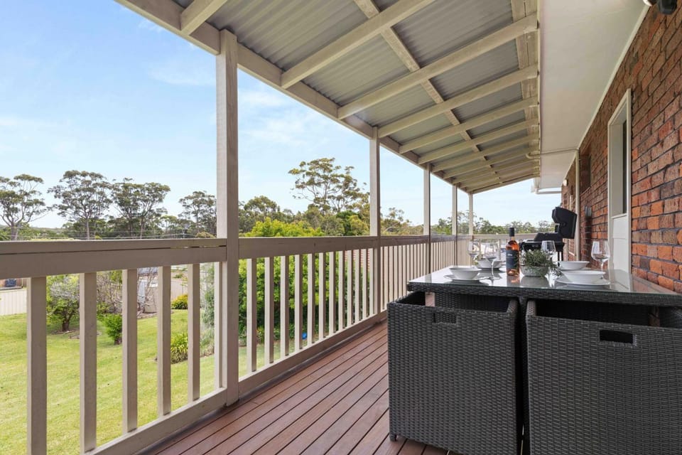 The Hide at Forty Five by Experience Jervis Bay Apartment in Huskisson