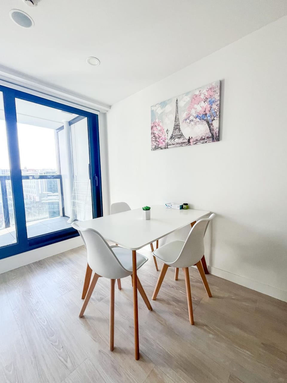 Sky Tower Views 2BR Retreat With FREE Pool Sauna Gym V91 Apartment in Auckland