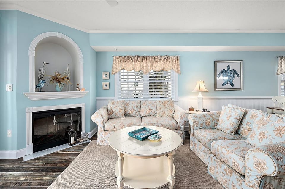 3 Bedroom Ocean Block Condo at Seaside Retreat just Steps from the Beach! House in Ocean City