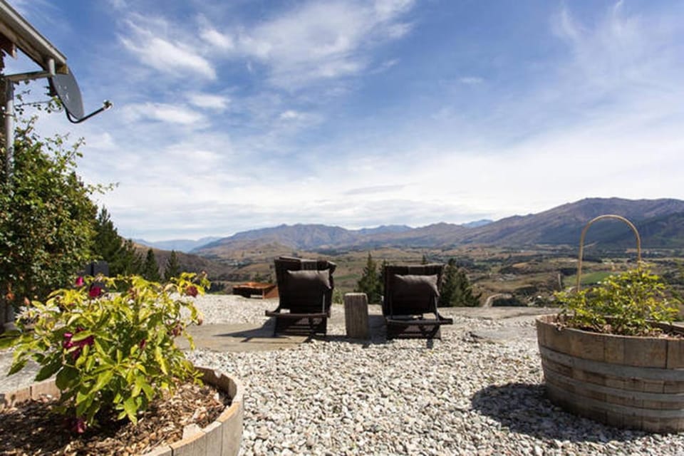 Patio, Day, Summer, Balcony/Terrace, Mountain view