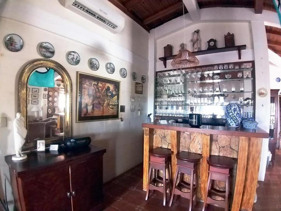 La Casa de la Colina House in Santa Elena Province