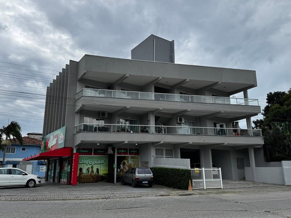 Property building, Facade/entrance