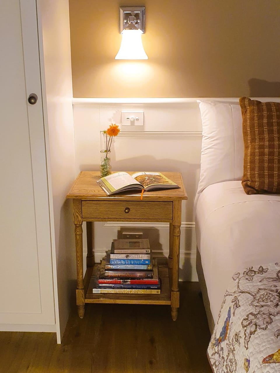 Bed, Bedroom, wardrobe