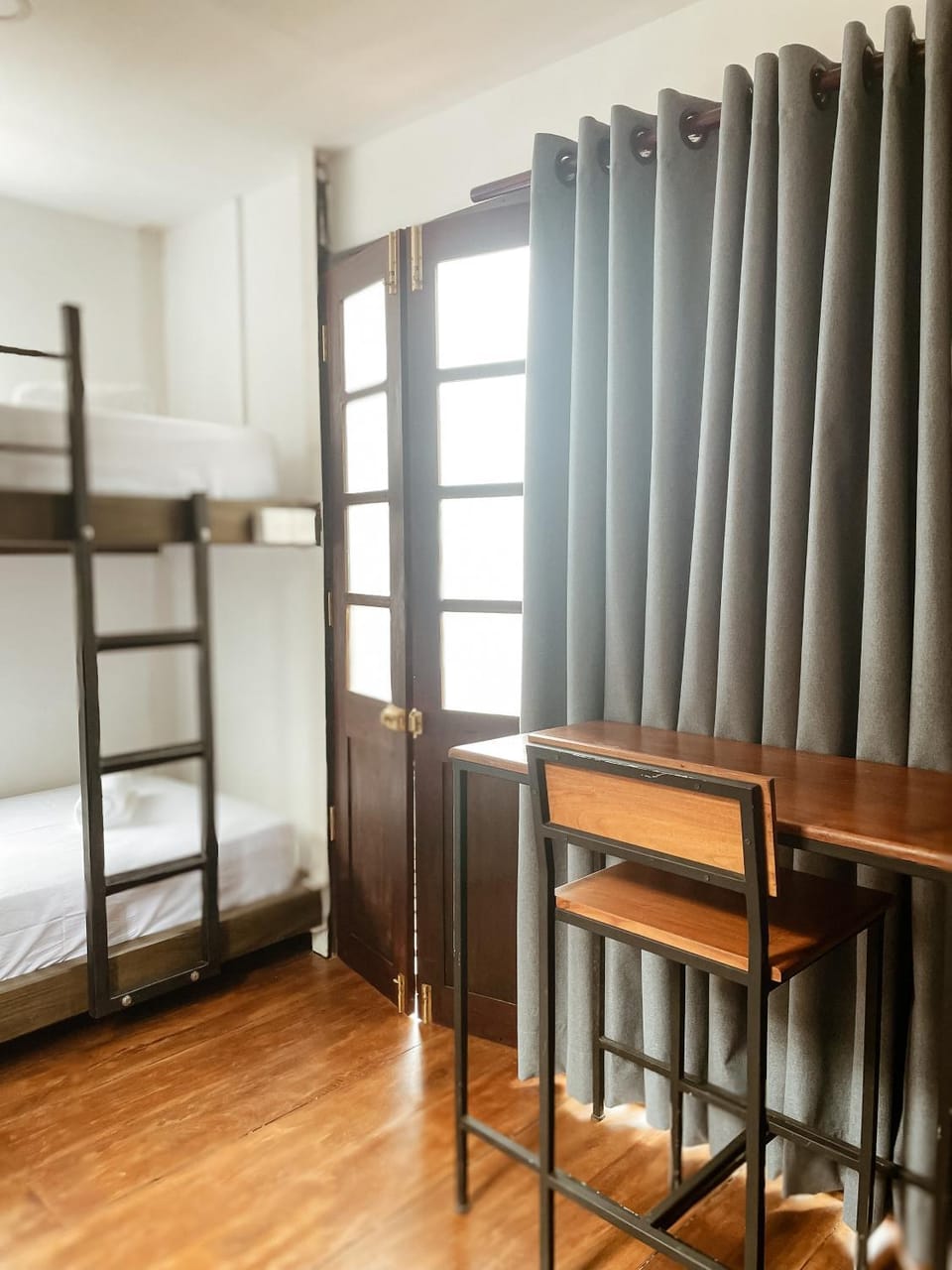 Barren House Hotel in Southern Province