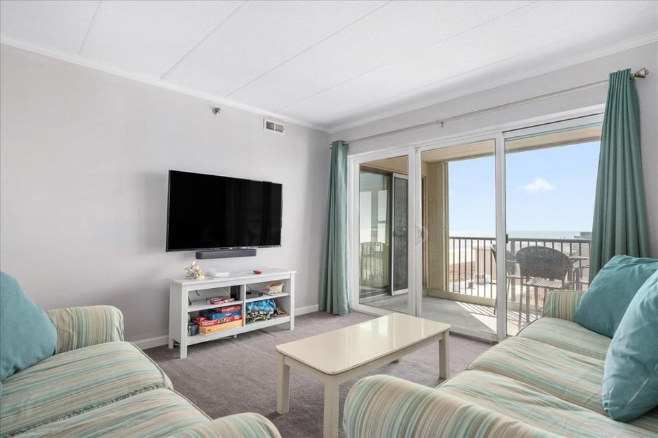Side Ocean View in This Family Friendly Sandpiper Dunes Condo with Outdoor Pool! House in Ocean City